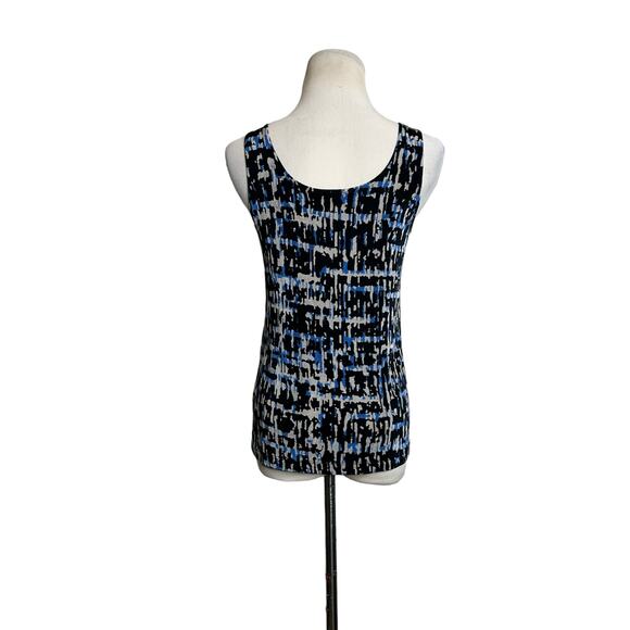 Chico's Travelers bblack blue tan abstract print sleeveless top size 0 - small - Picture 2 of 10